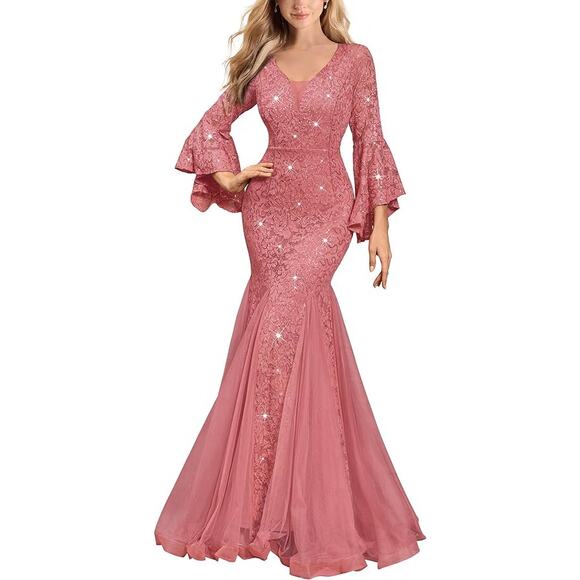 Miusol Dresses & Skirts - Miusol Pink Lace Maxi Dress